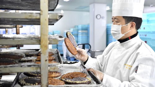 立體蝴蝶酥 三年?duì)I收八千萬(wàn)，技術(shù)共享共創(chuàng)烘焙新藍(lán)海